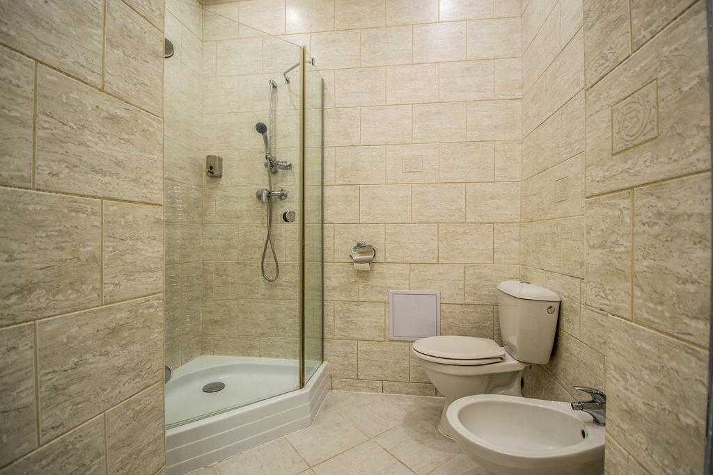 4Bdr Historical Spirit Apt By Ruterra Praag Buitenkant foto